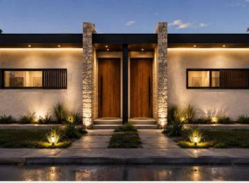 Casa de 4 ambientes, Maipú · Venta de Casa en Pozo, B° Privado Pinar del Sol IX - 2 Dorm - Cochera - Maipú