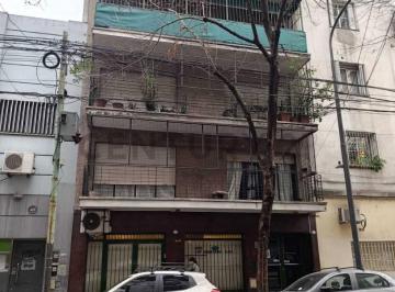 Departamento · 150m² · 3 Dormitorios · Venta Piso Muy Amplio en Almagro 6 Ambientes Doble Entrada Oportundad a Reciclar