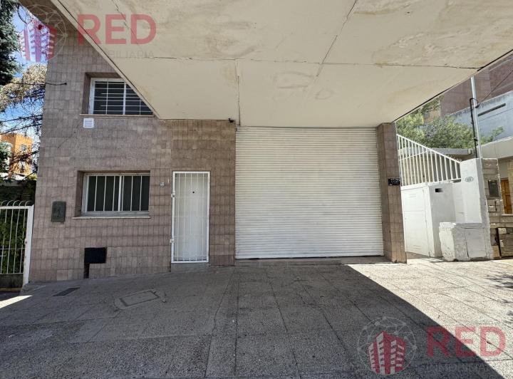 Local comercial · 221m² · 9 Ambientes