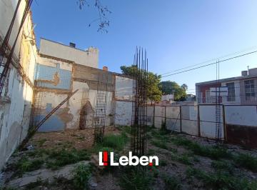 Terreno · 174m² · Lote en Venta, Apto Desarrollo. Alberdi