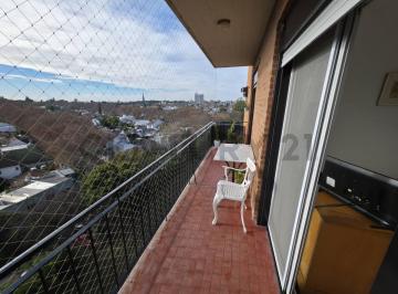 Departamento · 47m² · 3 Ambientes · 1 Cochera · Venta - Vista Al Río, Balcón Corrido y Cochera - 3 Ambientes en San Isidro Apto Crédito