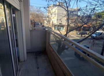 PH · 40m² · 2 Ambientes · Venta de PH de 2 Amb, Expensas Bajas, por Escalera, con Balcon. Villa Devoto