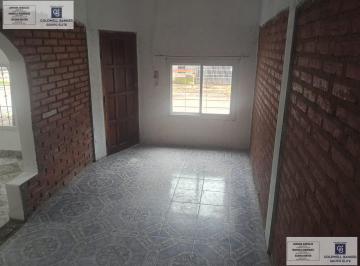 Casa · 100m² · 4 Ambientes · 1 Cochera · Venta Casa