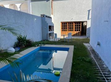 Casa · 4 Ambientes · Excelente Propiedad en Venta (Casa Dpto)