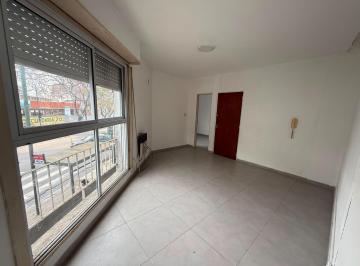 Departamento · 62m² · 3 Ambientes · Alquiler Departamento Excelente Ubicación