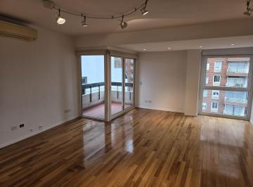 Departamento · 88m² · 3 Ambientes · 1 Cochera · Av del Libertador 8400. Piso Alto. Vista Al Rio. Tres Ambientes en Duplex. Cochera.