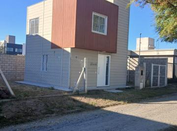 Foto · Oportunidad de Inversión: Casa en Venta de 2 Dorm con Renta en B 20 de Junio