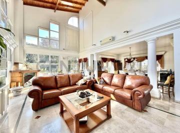 Casa · 400m² · 6 Ambientes · 2 Cocheras · Venta Casa Barrio La Tradicion 6 Ambientes Apto Credito