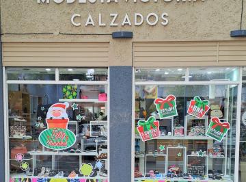 Fondo de comercio · 165m² · Fondo de Comercio de Calzados en Venta
