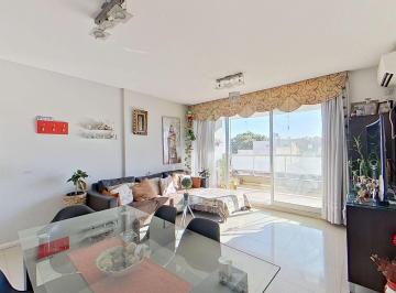 Departamento · 67m² · 3 Ambientes · 3 Amb con Gran Balcón • Súper Lum • Full Amenities
