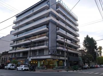 Local comercial · 110m² · Excelente Local en Venta en La Mejor Esquina de General Paz