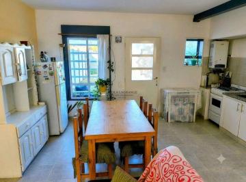 Casa de 3 ambientes, Bahía Blanca · Dúplex en Venta B° Sutiaga Calle Alberto Luna 2100