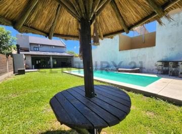 Casa · 497m² · 3 Ambientes · Venta Casa Quinta 3 Ambientes en Lujan