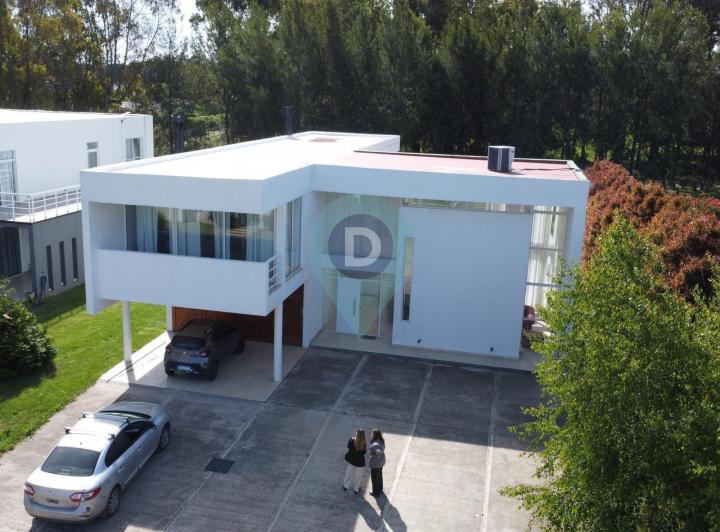 Casa en alquiler en Rumenco · 3 ambientes