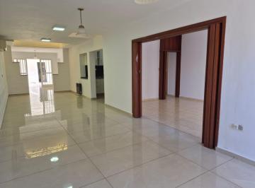 Casa · 205m² · 6 Ambientes · 1 Cochera · Inaudi - Casa - Venta - 3 Dorm. - Patio - Cochera - Galeria - Apto Credito