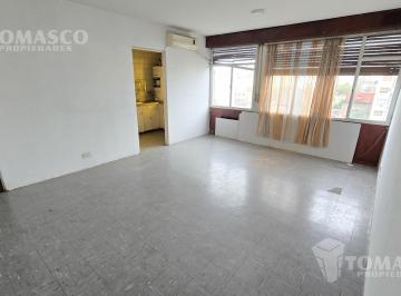 Departamento · 58m² · 3 Ambientes · Venta de Departamento 3 Ambientes Luminoso / San Cristobal