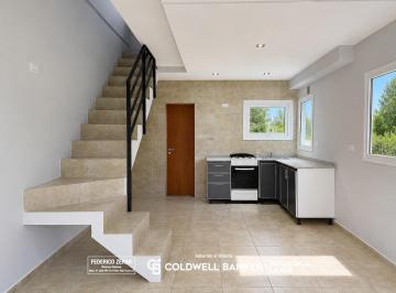Departamento · 54m² · 3 Ambientes · 1 Cochera · Alquiler Permanente PH Barrio Entre Pinos - 2 Habitaciones 2 Baños