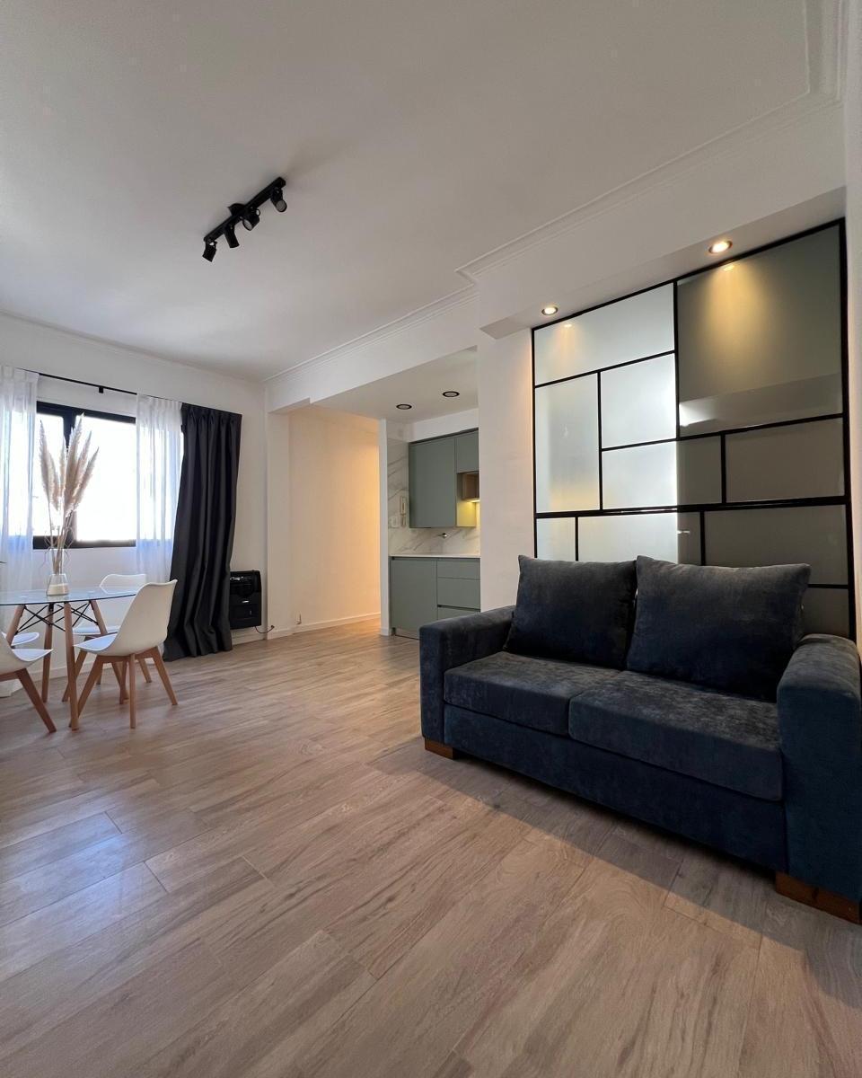 Venta departamento 3 ambientes al lateral abierto