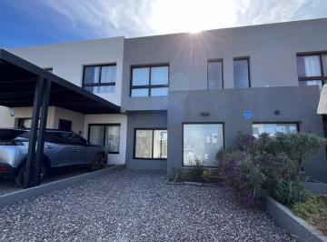 PH · 90m² · 3 Ambientes · 1 Cochera · Financiación - Docta Etapa 3 - Duplex de 2 Dorm - Patio con Asador