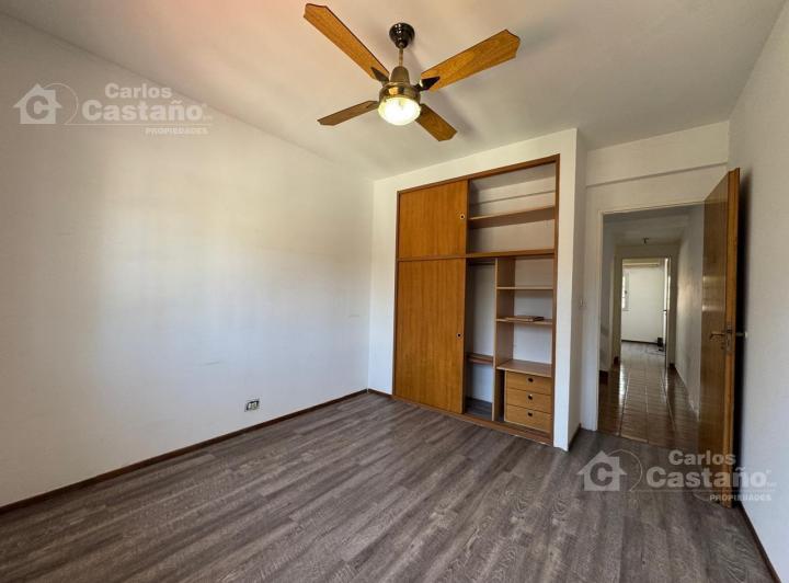 Casa en alquiler en Olivos · 4 ambientes