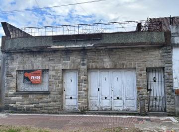 Casa de 2 ambientes, Avellaneda · Venta Casa a Reciclar en Sarandí