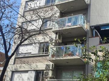 Departamento · 80m² · 2 Ambientes · 1 Cochera · Departamento 2 Ambientes con Terraza Propia