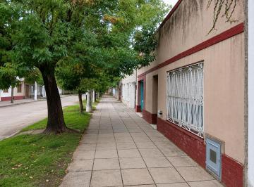 Casa · 116m² · 5 Ambientes · 1 Cochera · Casa en Venta en Cañuelas