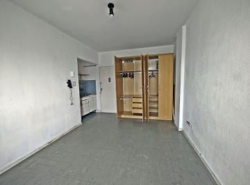 Departamento de 1 ambiente, Monserrat · Solis 637 Piso 19 J Monoambiente Lateral (U$s38.000)