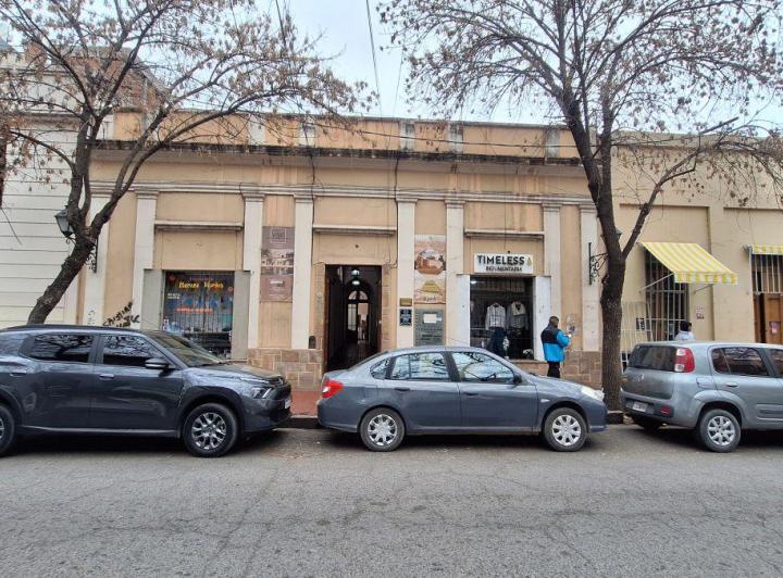 Local comercial · 337m² · 11 Ambientes
