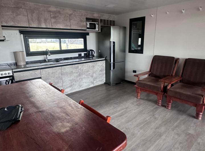 Casa · 50m² · 4 Ambientes · 4 Cocheras