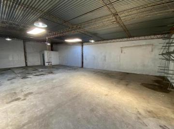 Bodega-Galpón · 150m² · 4 Ambientes · 20 Cocheras · Venta de Galpón con Financiación