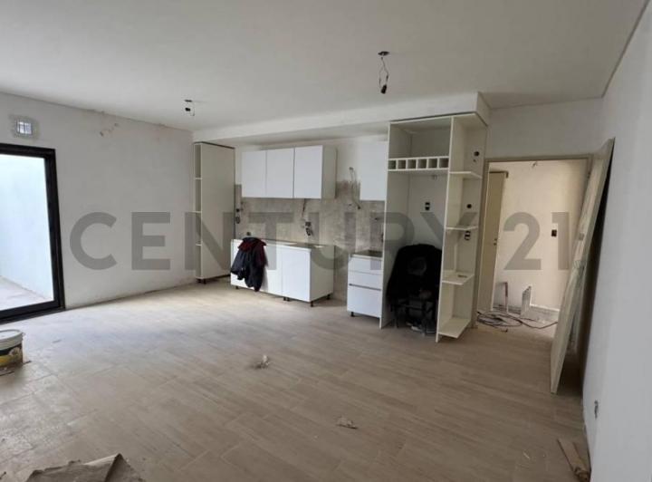 Depto. 2 Ambientes a Estrenar - con Patio - Entrega en Agosto 2026.