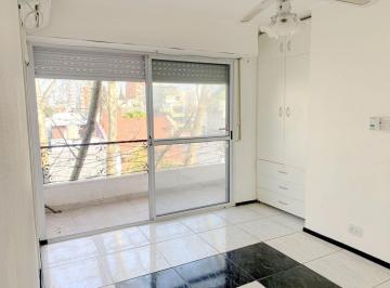 Departamento · 32m² · 2 Ambientes · Depto 2 Amb Venta S. Lugares C Balcon Apto Credito