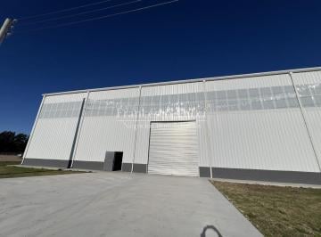 Bodega-Galpón · 2016m² · 1 Ambiente · Galpón Nave Industrial en Alquiler en El Parque Industrial Silao en General Rodríguez