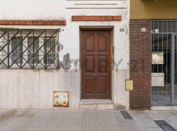 PH · 50m² · 3 Ambientes · Venta PH de 3 Amb. C/terraza y Parrilla en Olleros - Colegiales (Para Mejorar/reciclar)
