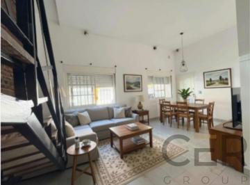 PH · 84m² · 2 Ambientes · PH 3 Ambientes, Apto Credito en Villa Urquiza