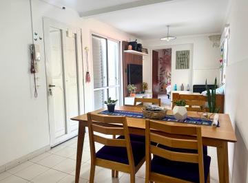 PH · 59m² · 3 Ambientes · Casa de Pasillo con Patio a La Venta en Pichincha