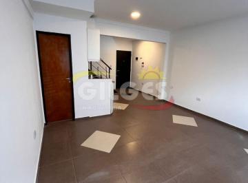 Oficina comercial · 90m² · 2 Ambientes · Departamento 2 Amb C/terraza Propia en Ramos Mejia Apto Profesional