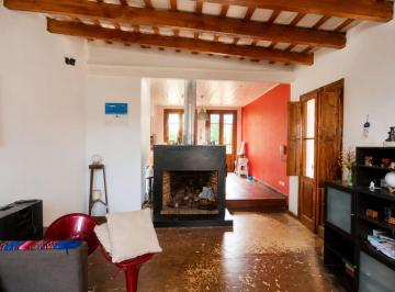 Casa · 185m² · 5 Ambientes · Casa Venta 5 Amb Luminosa Jardín Pileta Martínez