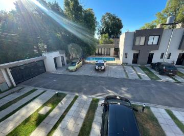 Casa · 60m² · 3 Ambientes · 1 Cochera · Dúplex en Alquiler 3 Ambientes con Cochera