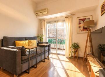 Departamento · 50m² · 3 Ambientes · Venta de Departamento 3 Ambientes C/balcón Al Frente en Belgrano C. A. b. A.