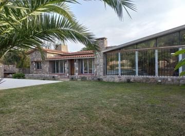 Casa de 1 ambiente, La Cumbre · Casa Remodelada en Barrio La Costa. Gas Natural. Pileta