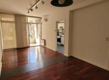 Departamento · 64m² · 3 Ambientes · 1 Cochera · Alquiler Semipiso 3 Ambientes. Urquiza. Cochera