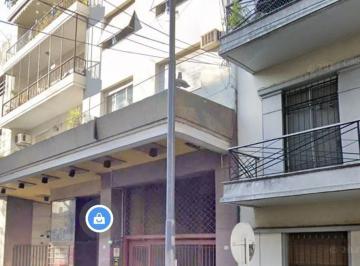 Departamento de 4 ambientes, Flores · Excelente Tres Ambientes con Dependencia.