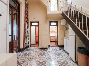 Local comercial · 139m² · 6 Ambientes · Venta PH con Local Al Frente - Sin Expensas - Colegiales