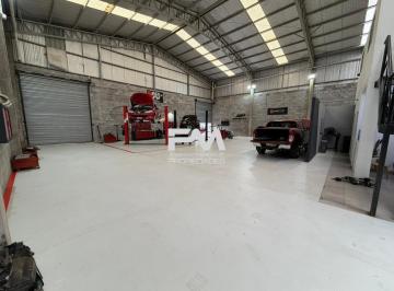Local comercial · 390m² · Galpon en Alquiler