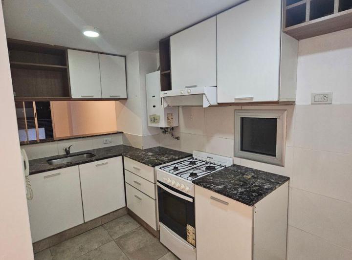 Departamento · 40m² · 2 Ambientes · 1 Cochera