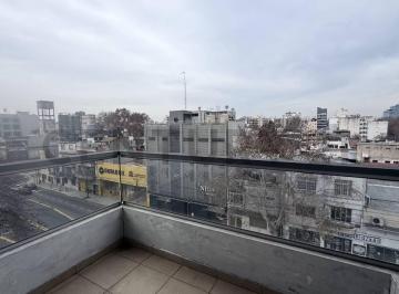 Departamento · 32m² · 1 Ambiente · Alquiler Monoambiente Villa Santa Rita con Balcon Al Frente