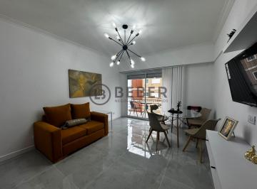 Departamento · 50m² · 3 Ambientes · En Venta Tres Ambientes Al Frente con Balcon, Plaza Mitre