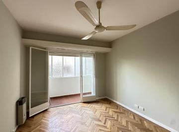 Departamento · 51m² · 3 Ambientes · Alquiler de Departamento de 2 Dorm. con Sum en Recoleta